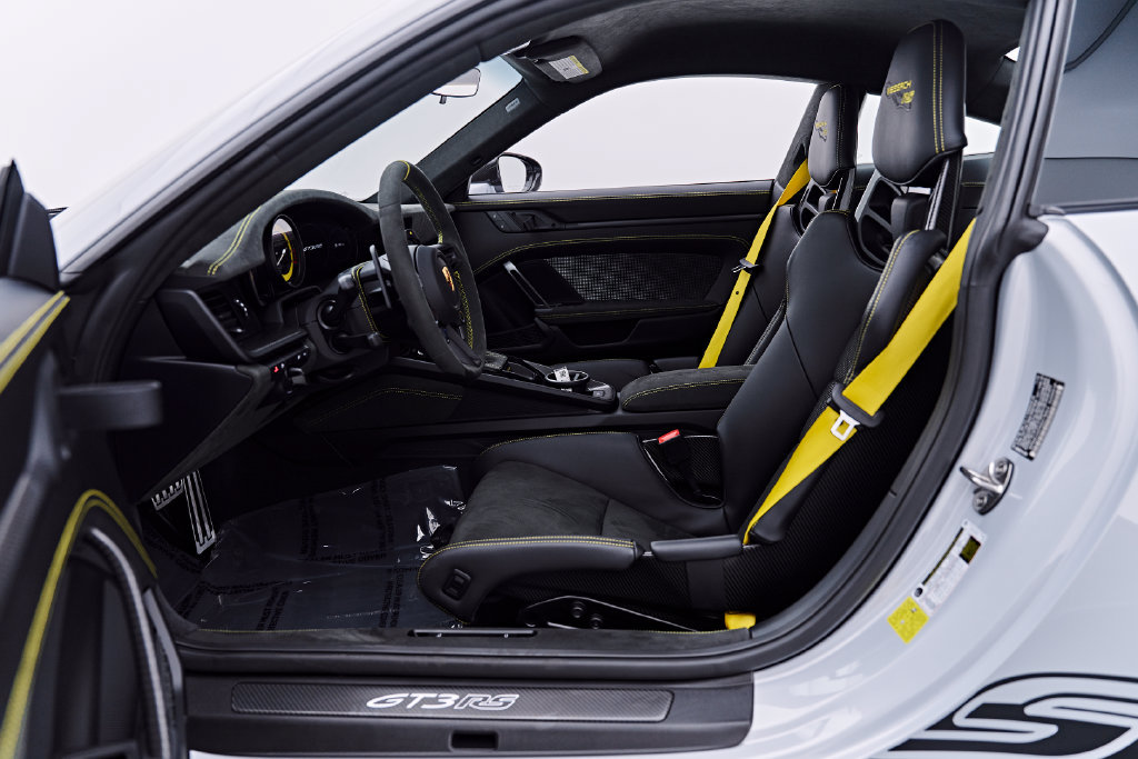 Used 2025 Porsche 911 GT3 RS RWD image 45