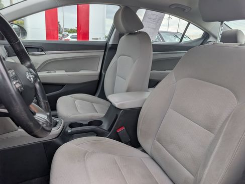 Used 2019 Hyundai Elantra Value Edition FWD image 7