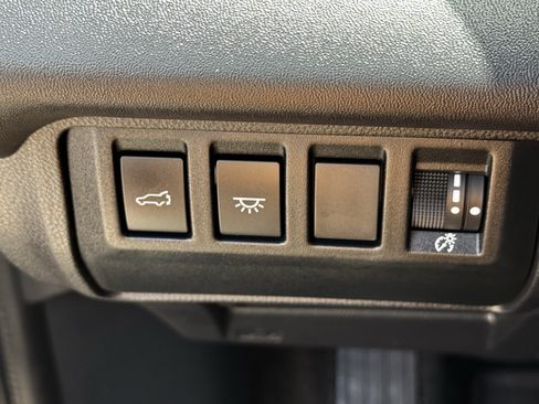 Used 2023 Subaru Ascent Limited w/ Technology Package AWD/4WD image 25