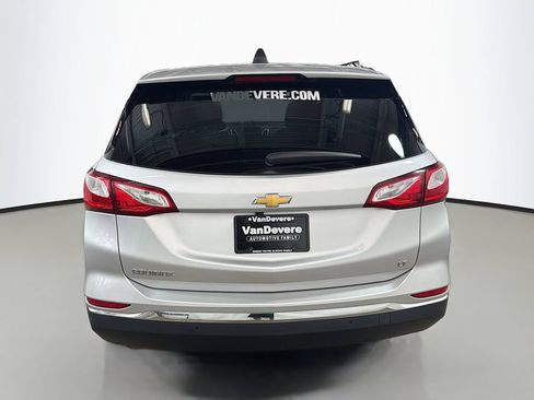 Used 2020 Chevrolet Equinox LT w/ Driver Convenience Package FWD image 8