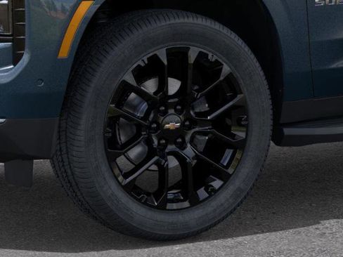 New 2026 Chevrolet Suburban Premier image 41