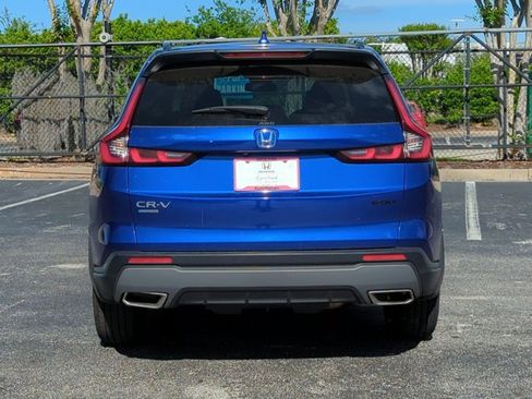 Used 2023 Honda CR-V Sport image 6