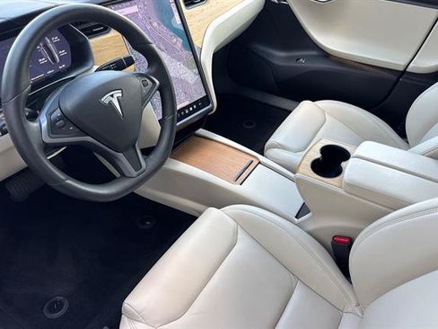 Used 2020 Tesla Model S Long Range Plus AWD/4WD image 9