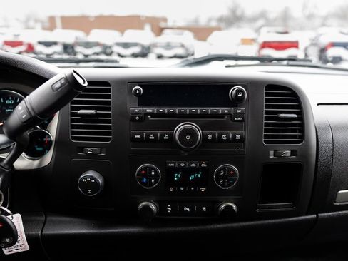 Used 2011 Chevrolet Silverado 2500 LT w/ Interior Plus Package image 25