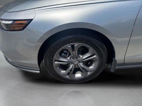 Used 2024 Honda Accord EX image 33
