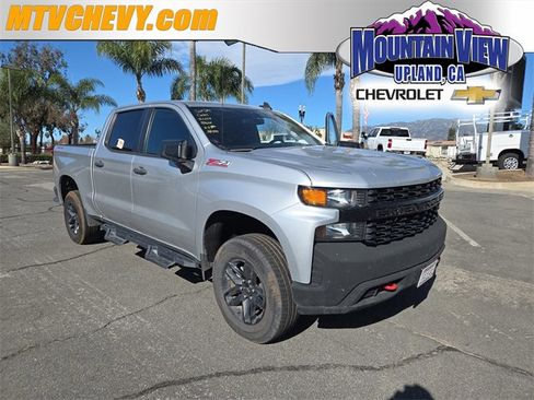 Used 2019 Chevrolet Silverado 1500 Custom Trail Boss w/ Custom Convenience Package image 1