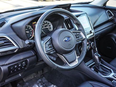 Used 2024 Subaru Forester Touring image 28