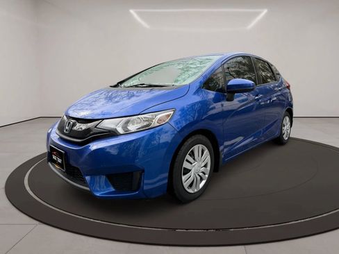 Used 2017 Honda Fit LX image 3