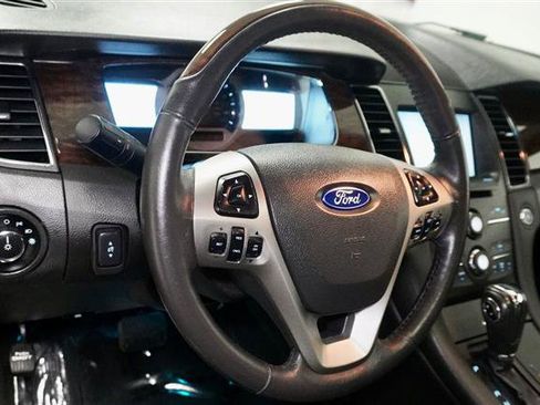 Used 2015 Ford Taurus Limited image 11