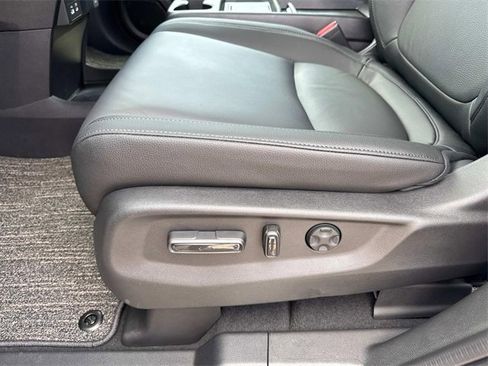 New 2026 Honda Odyssey EX-L image 6