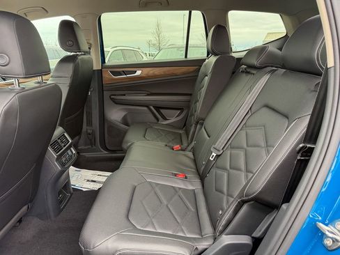 New 2026 Volkswagen Atlas SE image 23