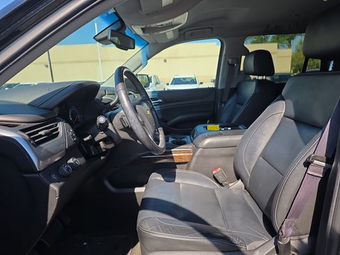 Used 2017 Chevrolet Tahoe LT image 13