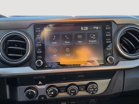 Used 2020 Toyota Tacoma SR5 image 16