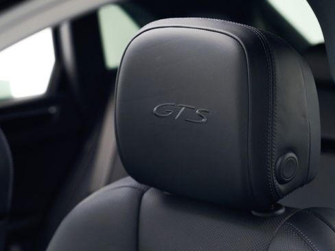 Used 2022 Porsche Macan GTS image 20