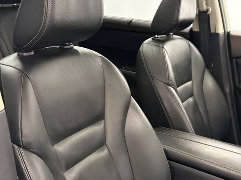 Used 2021 Nissan Rogue SL image 12