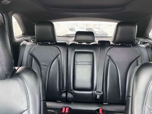 Used 2018 Lincoln MKC Select w/ Lincoln MKC Climate Package AWD/4WD image 13