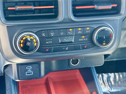 Used 2023 Ford Maverick XLT w/ XLT Luxury Package FWD image 15