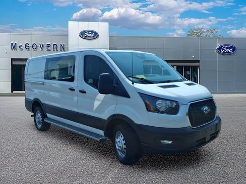 Used 2023 Ford Transit 250 Low Roof AWD w/ Exterior Upgrade Package image 9