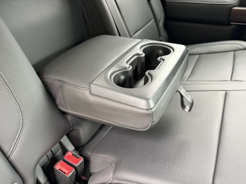 Used 2020 GMC Sierra 1500 SLT w/ SLT Premium Plus Package AWD/4WD image 19