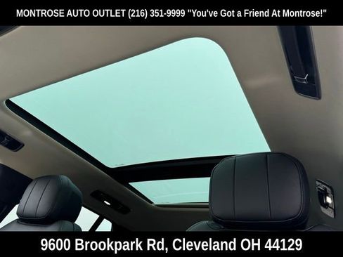 New 2025 Land Rover Range Rover SE image 21