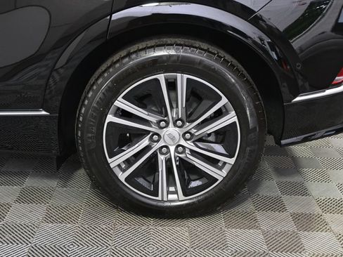 New 2026 Cadillac Lyriq Luxury w/ LPO, Floor Liner Package AWD/4WD image 20