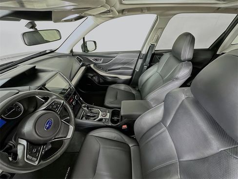 Used 2024 Subaru Forester Limited image 11