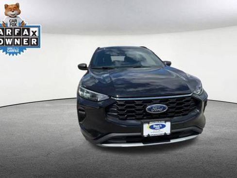 Certified 2025 Ford Escape ST-Line AWD/4WD image 3