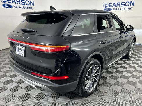 Used 2024 Lincoln Corsair AWD w/ Equipment Group 101A image 4