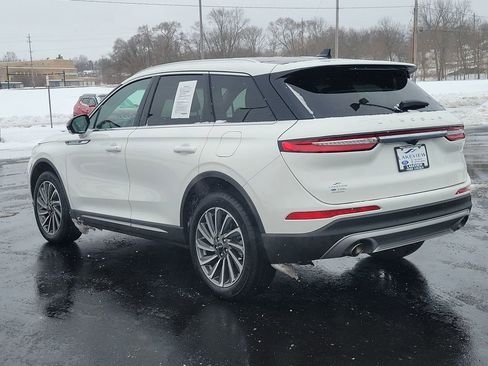 Used 2024 Lincoln Corsair Reserve w/ Equipment Group 201A image 4