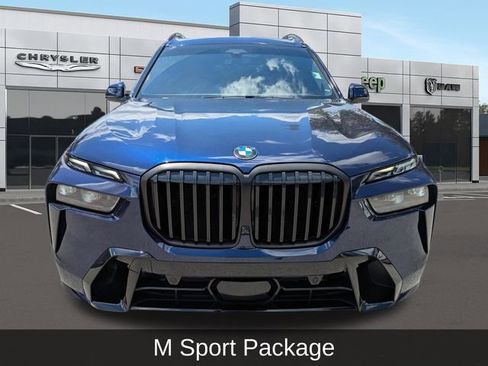 Used 2024 BMW X7 xDrive40i w/ Executive Package AWD/4WD image 9