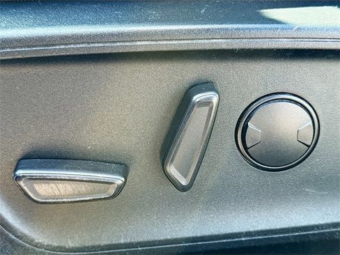 Used 2020 Ford Escape SEL image 21