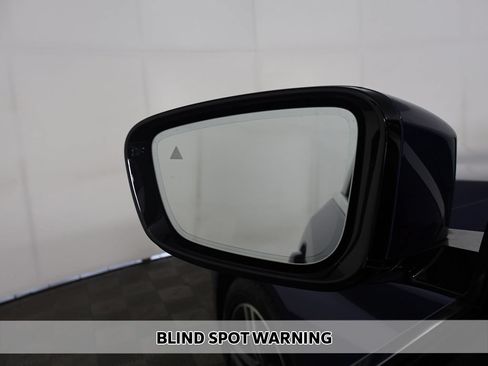 Used 2023 BMW 530i xDrive w/ Convenience Package AWD/4WD image 5
