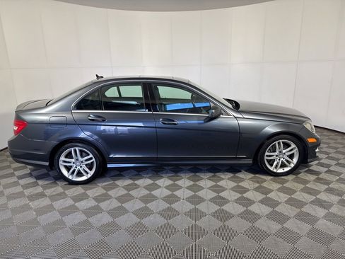 Used 2013 Mercedes-Benz C 300 4MATIC Sedan image 6