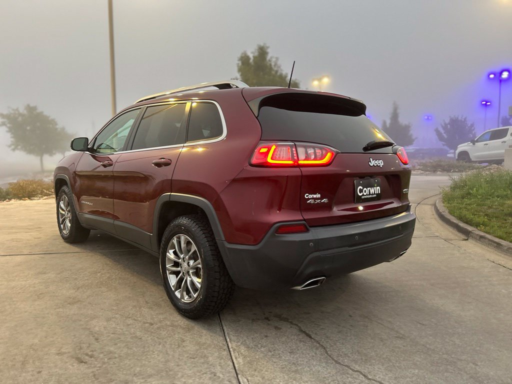 Used 2021 Jeep Cherokee Latitude Lux AWD/4WD image 5