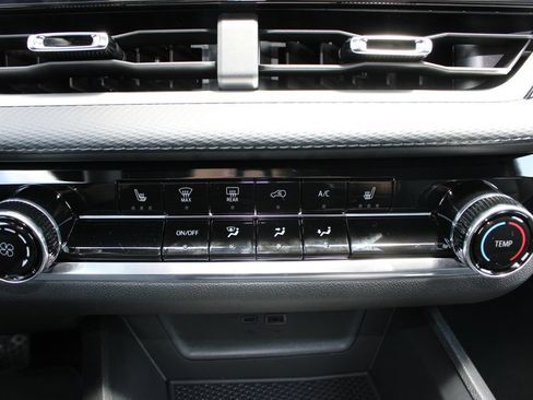 New 2027 Chevrolet Equinox LT w/ Safety and Technology Package FWD image 36