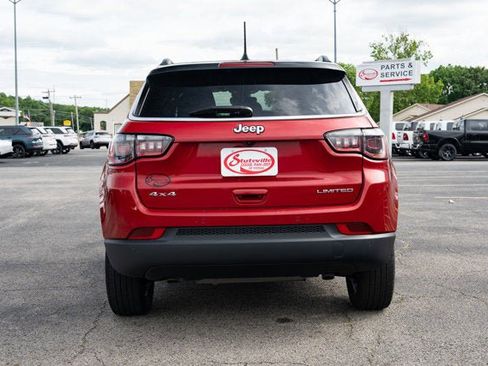 Used 2025 Jeep Compass Limited AWD/4WD image 4