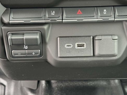 New 2025 Chevrolet Silverado 3500 W/T AWD/4WD image 4