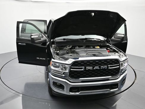 Used 2024 RAM 2500 Big Horn image 42