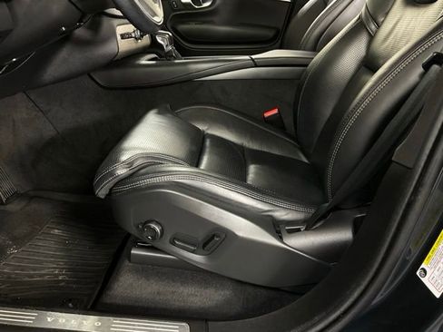 Used 2022 Volvo XC90 T6 Inscription image 30