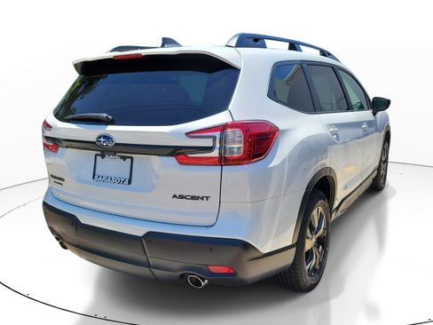 Used 2026 Subaru Ascent Premium AWD/4WD image 6