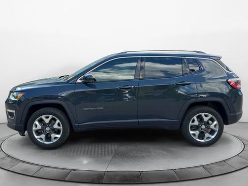 Used 2018 Jeep Compass Limited w/ Navigation Group AWD/4WD image 2