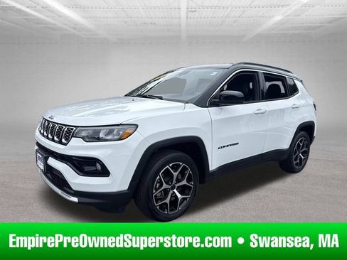 Used 2025 Jeep Compass Limited AWD/4WD image 1