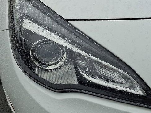 Used 2017 Buick Cascada Premium FWD image 12