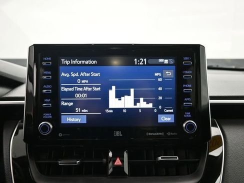 Used 2022 Toyota Corolla Cross XLE w/ Convenience Package image 26