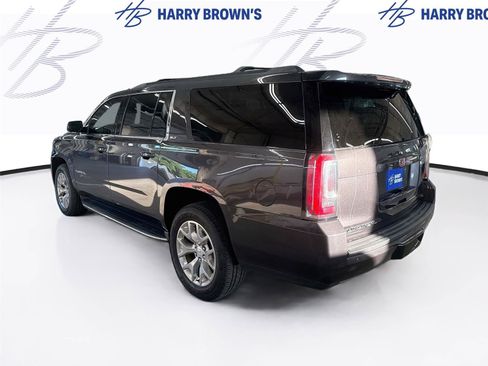 Used 2017 GMC Yukon XL SLT w/ HD Trailering Package AWD/4WD image 2