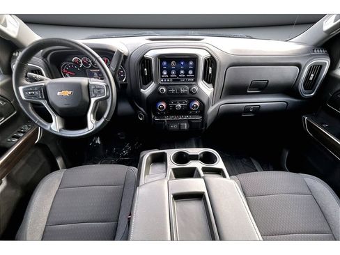 Used 2022 Chevrolet Silverado 1500 LT image 17