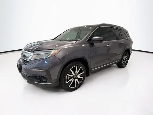 Used 2021 Honda Pilot Touring image 3