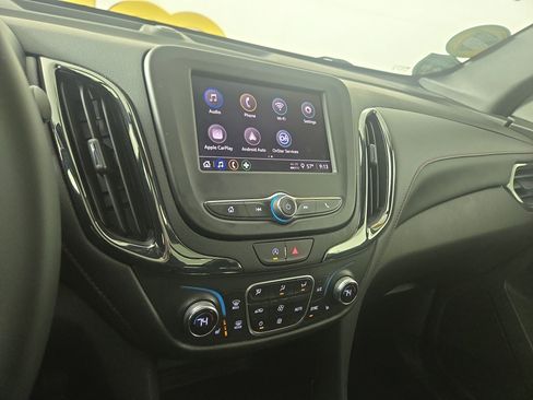 Used 2024 Chevrolet Equinox RS image 23