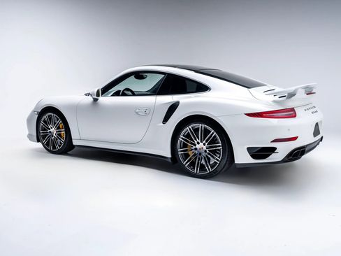 Used 2014 Porsche 911 Turbo S AWD/4WD image 11