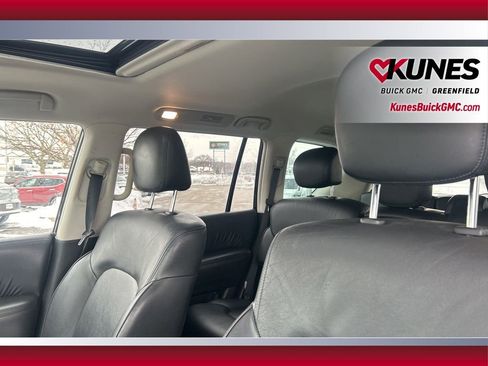 Used 2023 Nissan Armada SL image 14